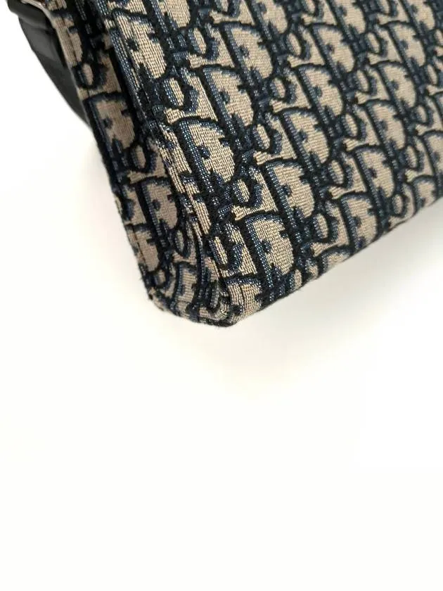 A5 triangle pouch 2ESCA483YKY
