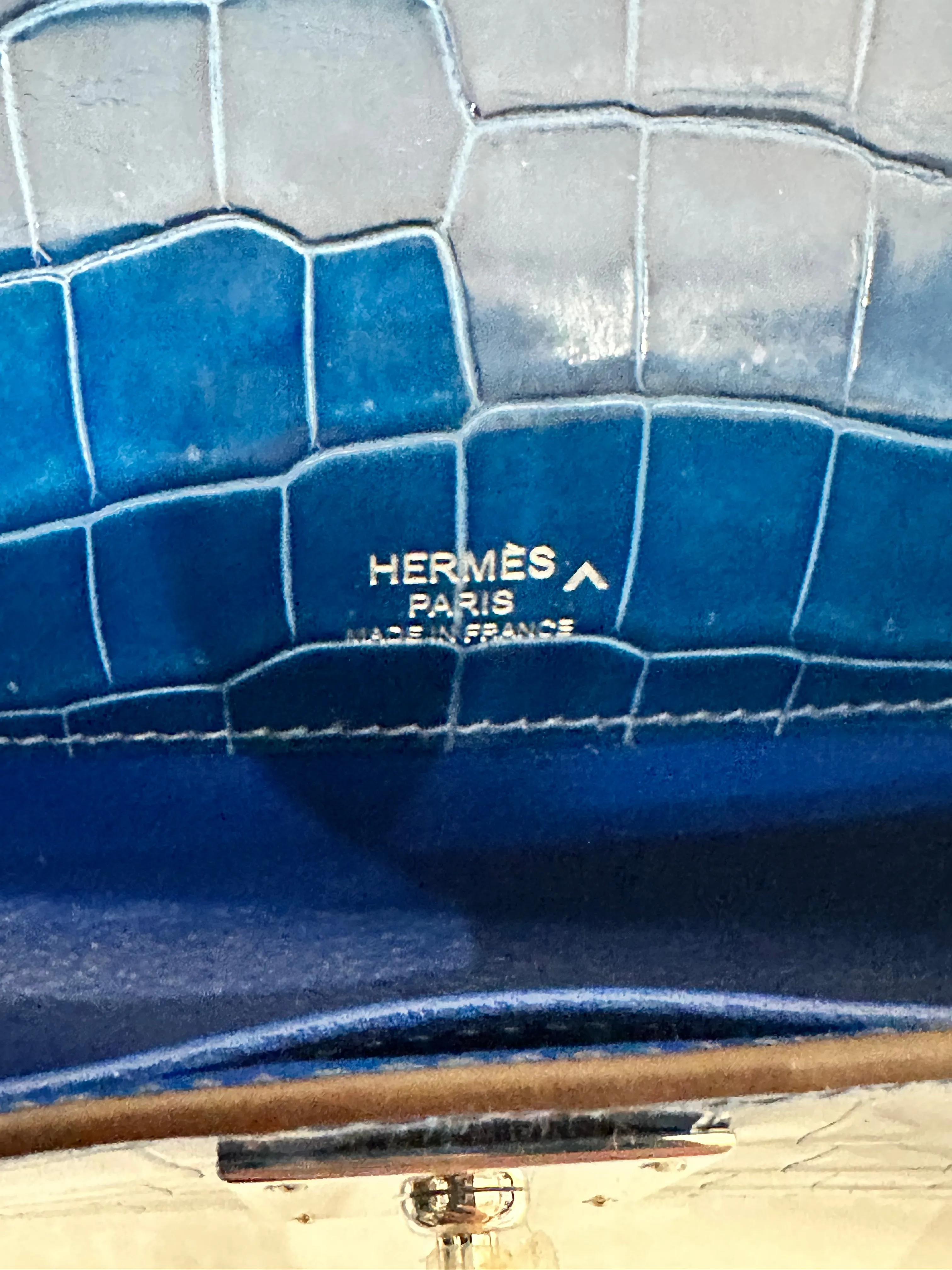 Blue Kelly Cut with Diamonds