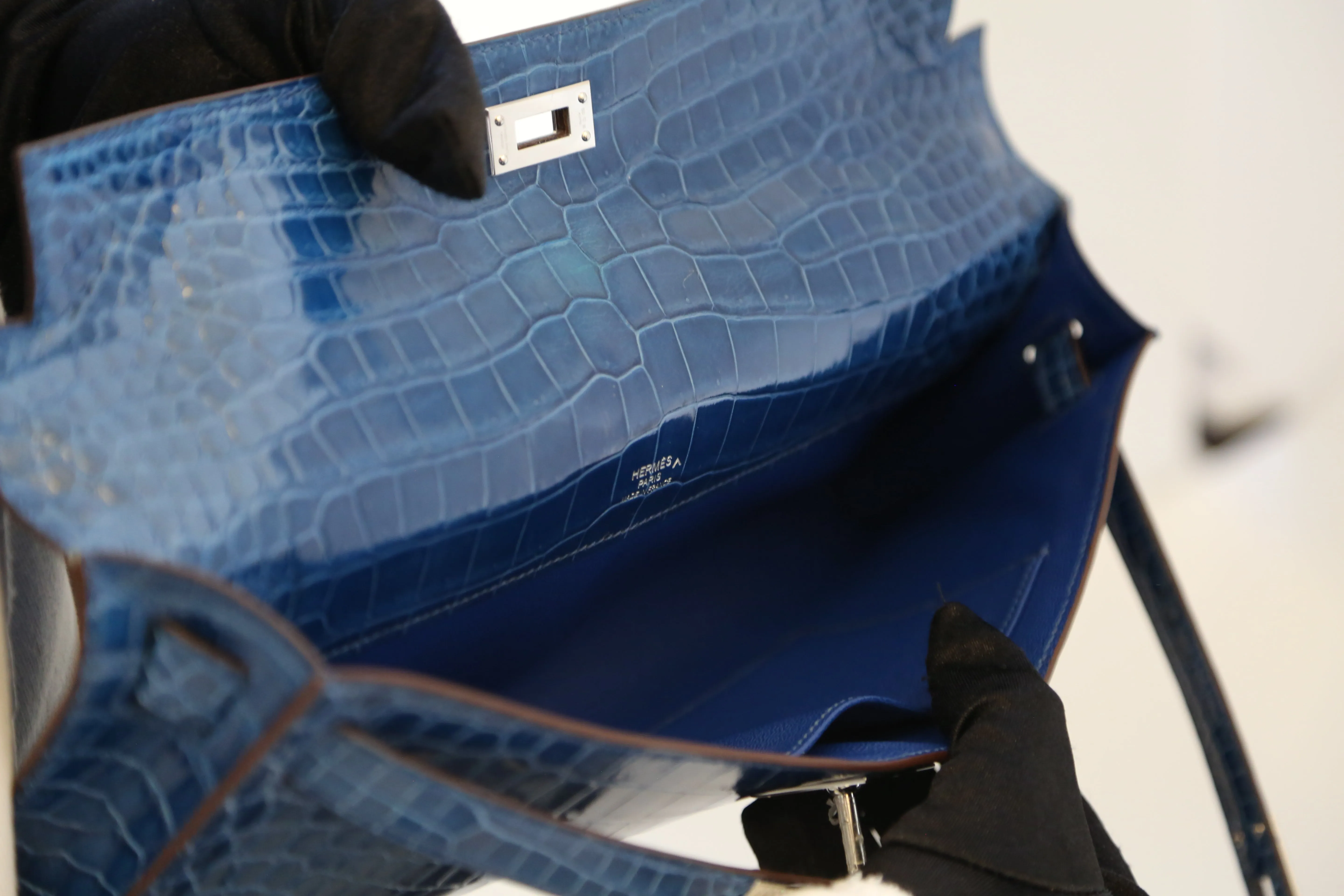 Blue Kelly Cut with Diamonds