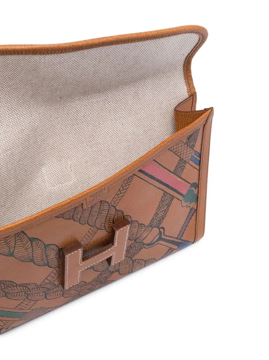 Camel Jige Clutch