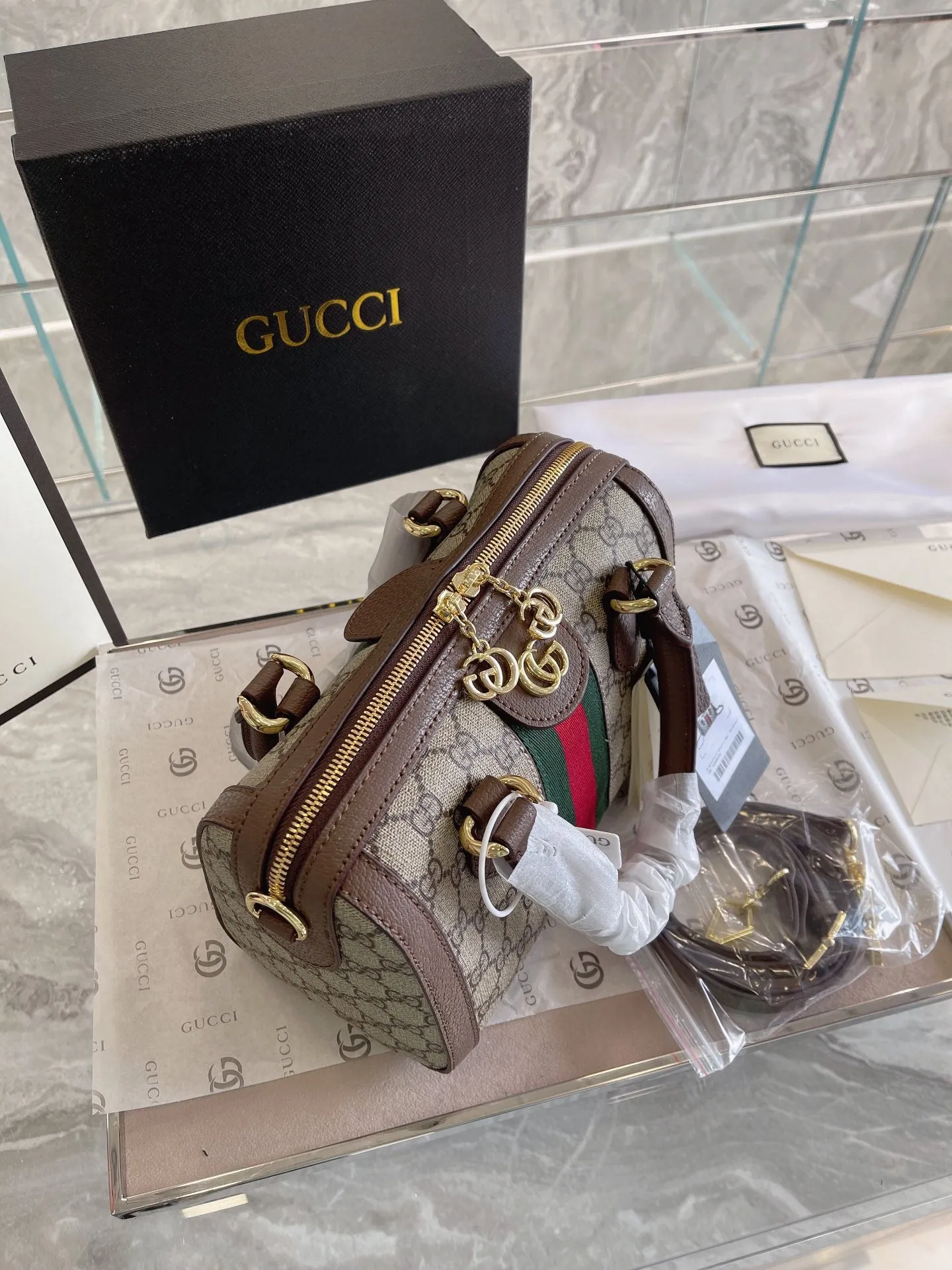 Designer Bags by Gucci 236