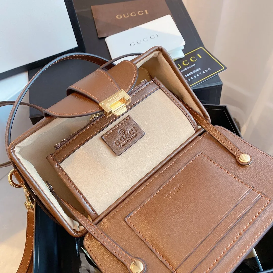 Designer Bags by Gucci 272