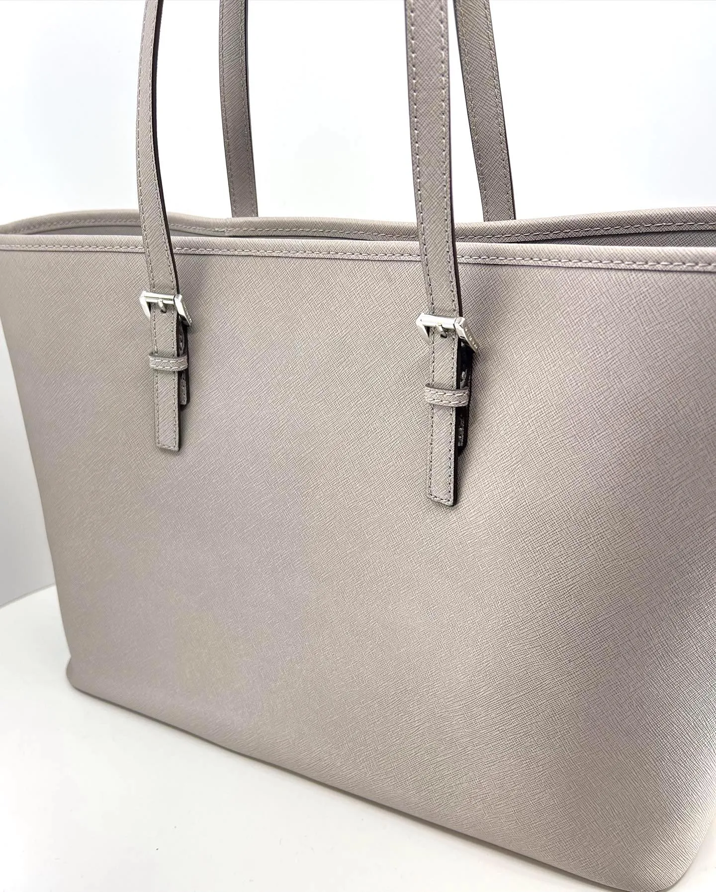 MICHAEL KORS JET SET SAFFIANO LEATHER TOTE BAG