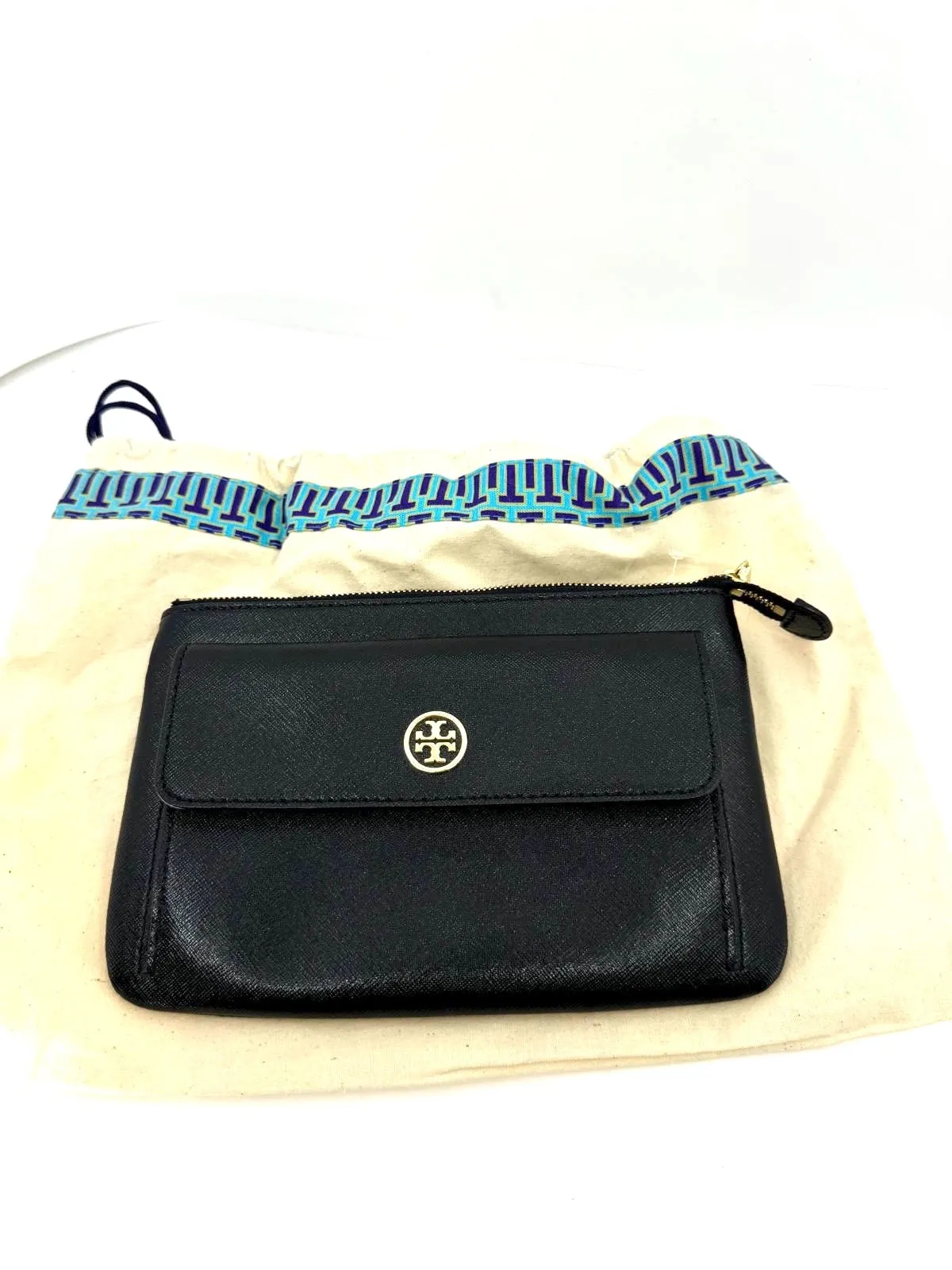 TORY BURCH SAFFIANO LEATHER CLUTCH BAG